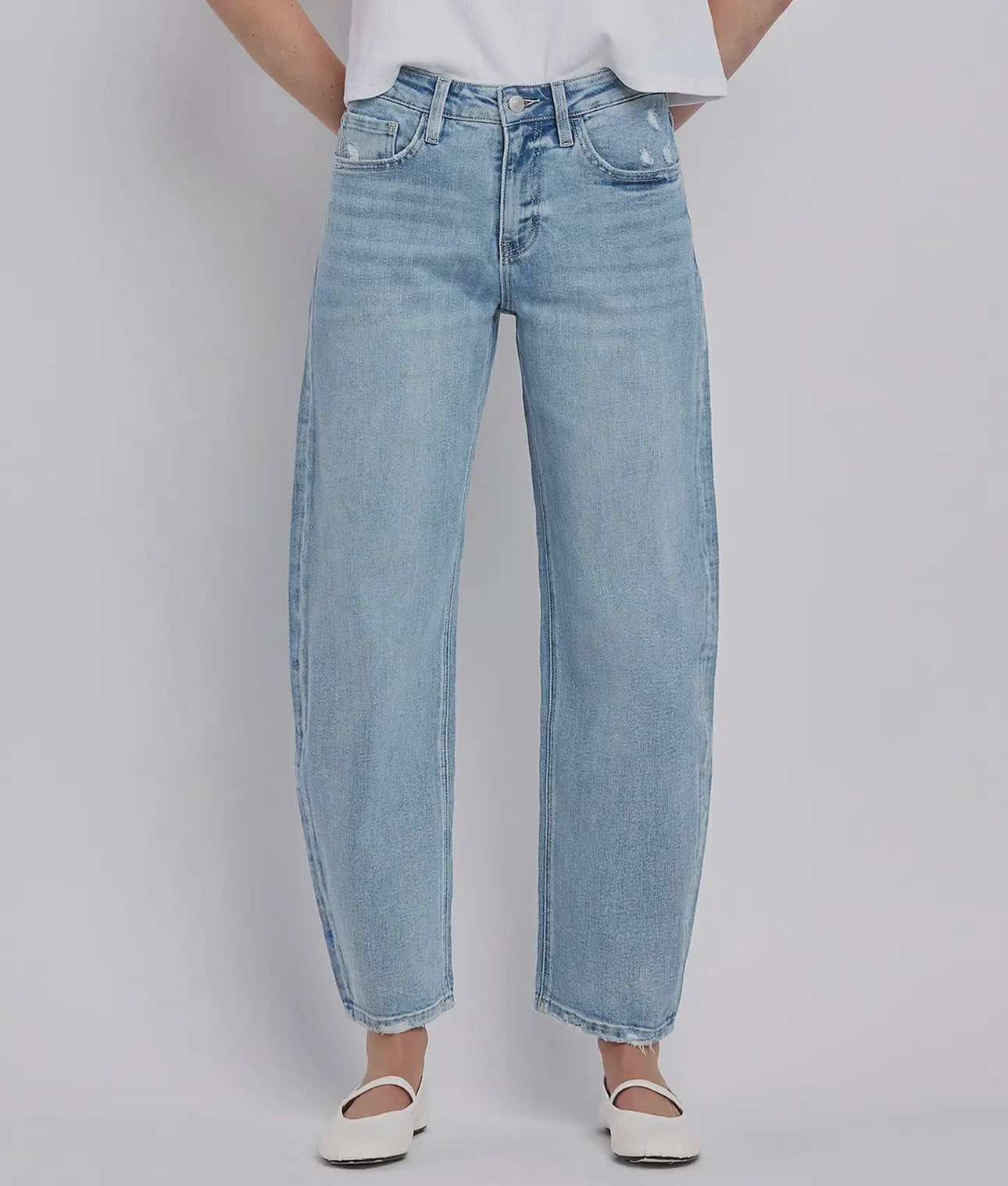 Light Wash Barrel Jean