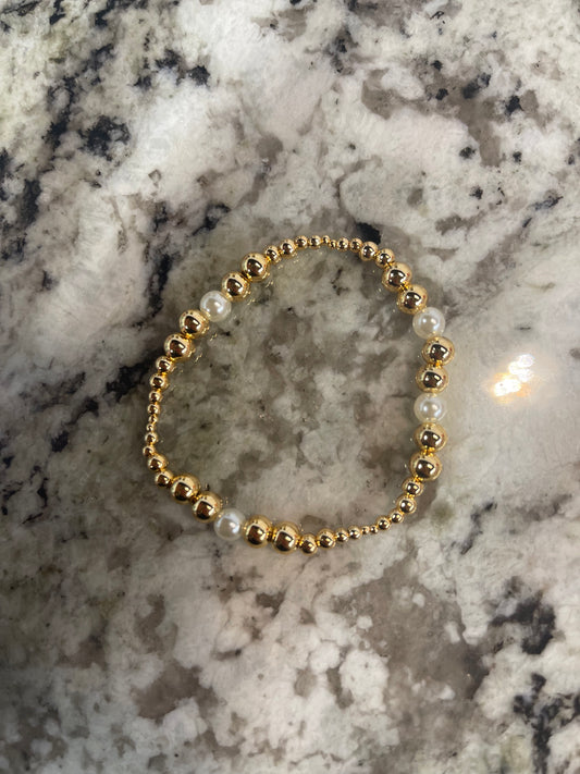 Gold & Pearl Bracelet